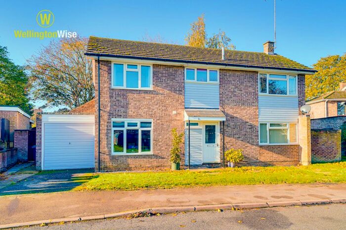 4 Bedroom Detached House For Sale In Rogers Close, Elsworth, Cambridge, CB23