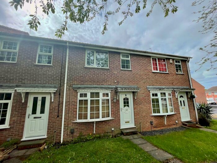 3 Bedroom Terraced House To Rent In Burdock Close, Oakwood, DE21