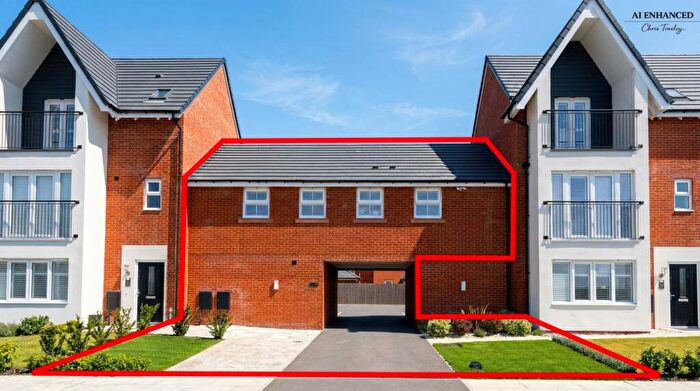 2 Bedroom Coach House For Sale In Birkdale Cop, Kew Meadows, PR8