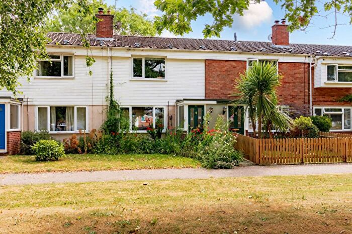2 Bedroom Terraced House For Sale In Ormesby Road, Badersfield, NR10