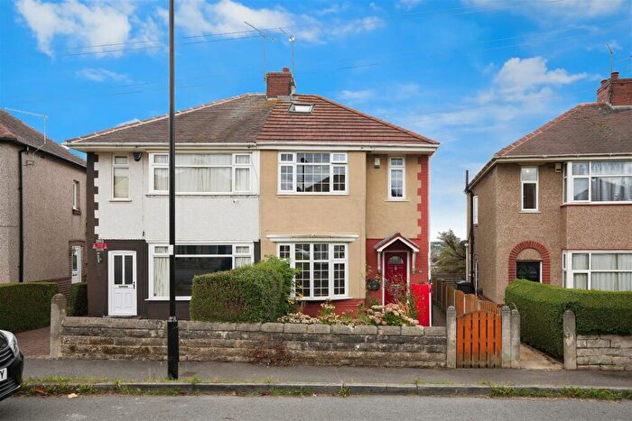 3 Bedroom Semi-Detached House For Sale In Hurlfield Avenue, Gleadless, S12