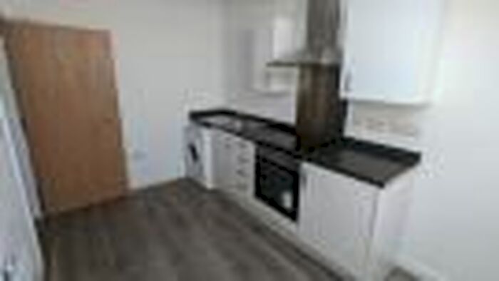 Studio To Rent In East Lane, Runcorn, Cheshire, WA7