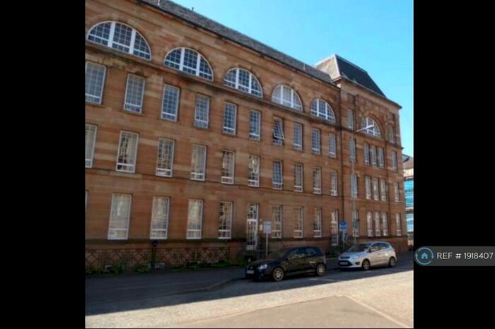 2 Bedroom Flat To Rent In Kent Road, Glasgow, G3