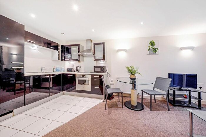 1 Bedroom Apartment For Sale In Adriatic Apartments, Western Gateway, London, Greater London, E16