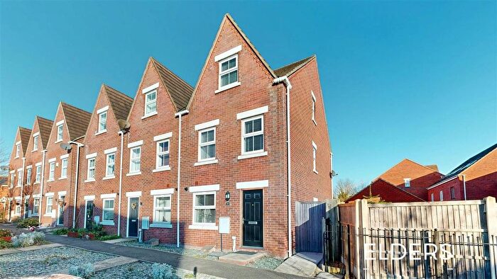 3 Bedroom Town House For Sale In Nether Slade Road, Ilkeston, DE7