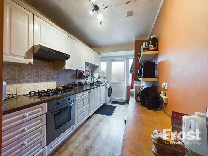 3 Bedroom Terraced House For Sale In Station Crescent, Ashford, Surrey, TW15