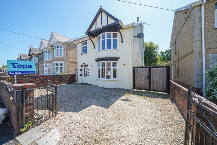 3 Bedroom Detached House For Sale In Capel Road, Swansea, SA6