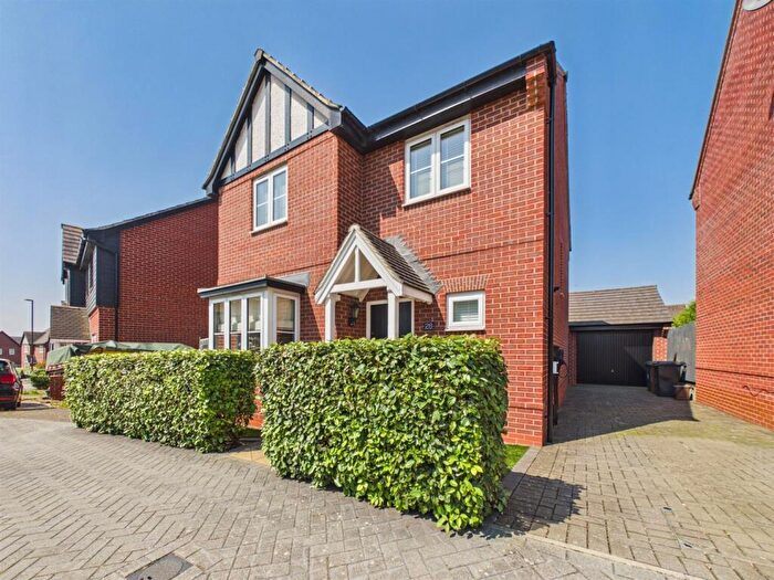 4 Bedroom Detached House For Sale In Heathfield Avenue, Etwall, Derby, DE65