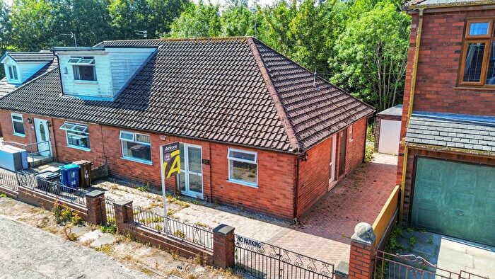 2 Bedroom Semi-Detached Bungalow For Sale In Adamson Street, Ashton-In-Makerfield, WN4