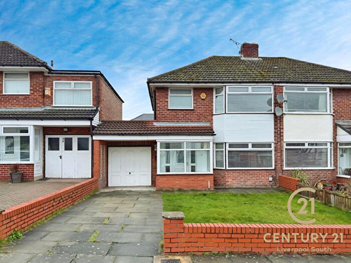 3 Bedroom Semi Detached House To Rent In Stonyhurst Road, Woolton, L25