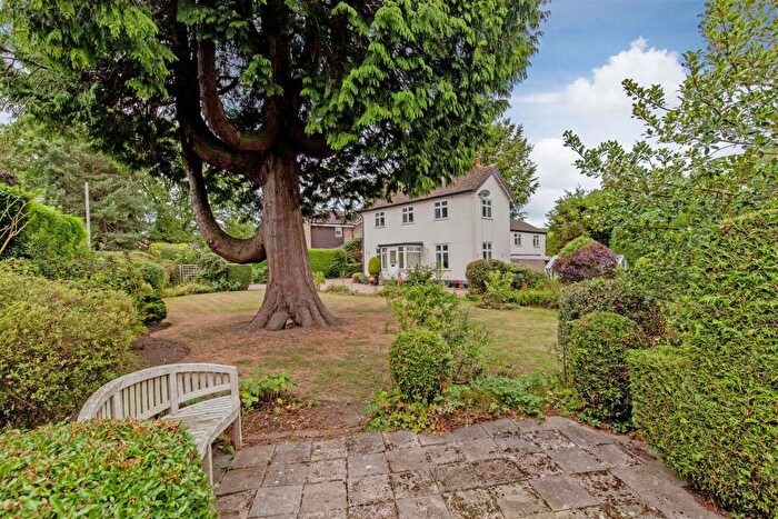 5 Bedroom Detached House For Sale In Oak Cottage, Storrs Road, Brampton, S40