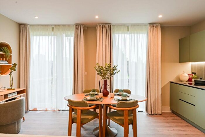 1 Bedroom Flat For Sale In Southmere, Abbey Wood, SE2