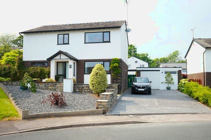 4 Bedroom Detached House For Sale In Hallfield, Ulverston, LA12