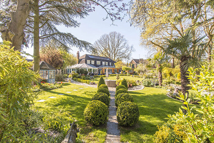 5 Bedroom Detached House For Sale In The Woodlands, Market Harborough, LE16