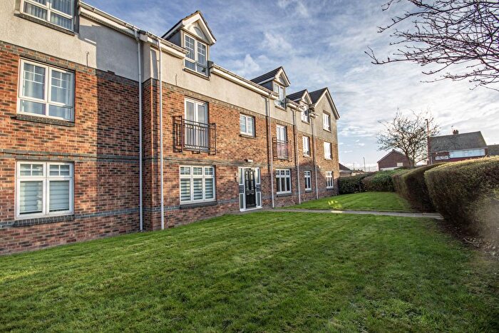 2 Bedroom Flat For Sale In Malvern Road, North Shields, Tyne And Wear, NE29