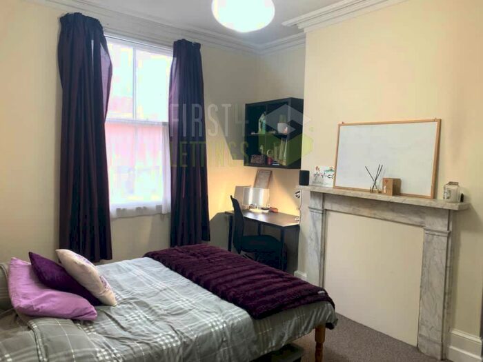 4 Bedroom Property To Rent In Tower Street, City Centre, LE1