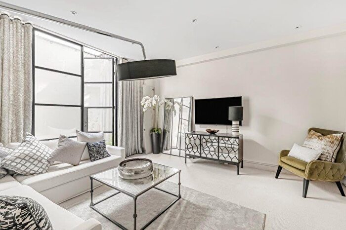 5 Bedroom Property To Rent In Ackmar Road, Parsons Green, London, SW6