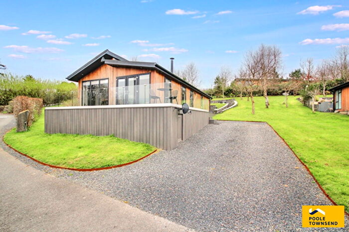2 Bedroom Lodge For Sale In The Pastures, Allithwaite, LA11