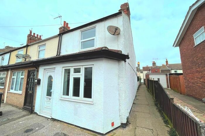 2 Bedroom Terraced House To Rent In Tonning Street, Lowestoft NR32
