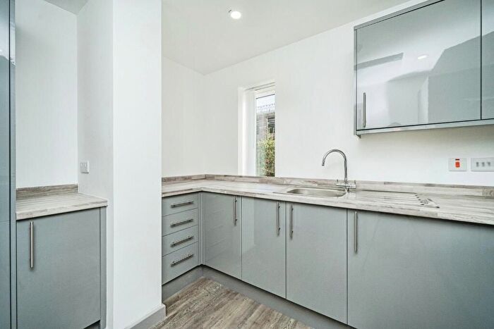 1 Bedroom Flat To Rent In Raleigh Street, Walsall, WS2