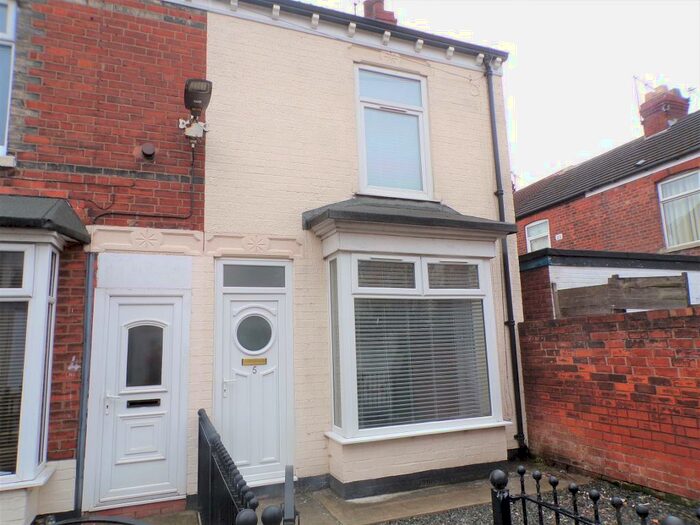 2 Bedroom Terraced House To Rent In Allan Vale, Estcourt Street, Hull, HU9