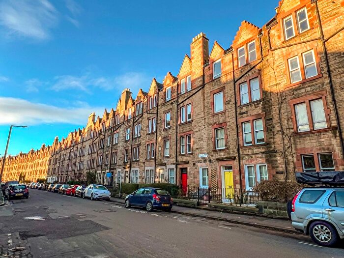 2 Bedroom Flat To Rent In Temple Park Crescent, Polwarth, Edinburgh, EH11