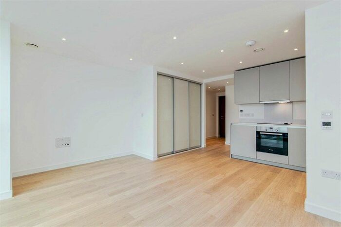 Studio To Rent In Pinnacle Apartments, Saffron Central Square, Croydon, CR0