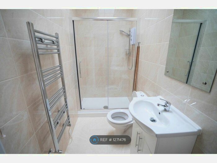 5 Bedroom Terraced House To Rent In Livingstone Road, Southampton SO14