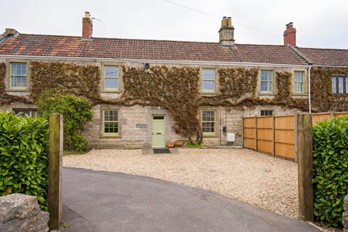 4 Bedroom House To Rent In Hobbs Wall, Farmborough, BA2