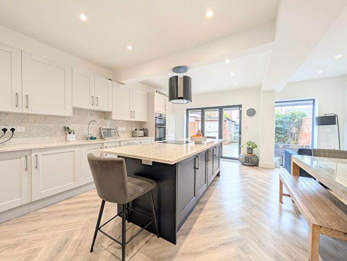 4 Bedroom Semi Detached House To Rent In Golf Open - Mill Lane, Churchtown - Sleeps Up To, PR9