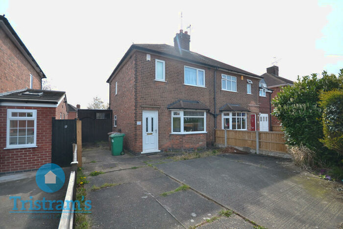 3 Bedroom Semi-Detached House To Rent In Welwyn Road, Nottingham, NG8