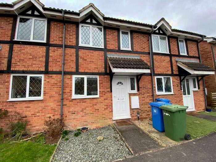 3 Bedroom Terraced House To Rent In Statham Court, Bracknell, Berkshire, RG42