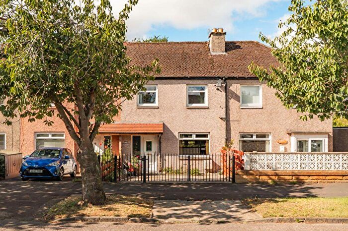 2 Bedroom Terraced House For Sale In Carrick Knowe Avenue, Edinburgh, EH12