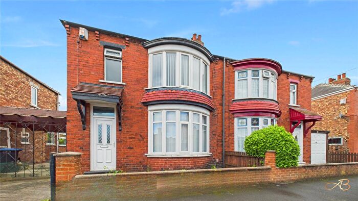 3 Bedroom Semi-Detached House For Sale In Westbourne Road, Middlesbrough, TS5