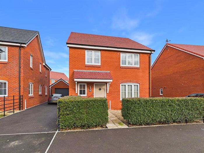 4 Bedroom Detached House For Sale In Goldsmith Road, Churchdown, Gloucester, GL3