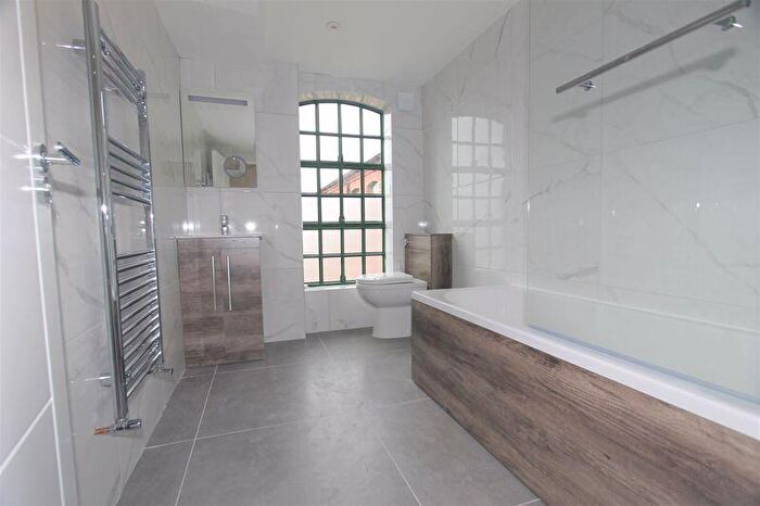 1 Bedroom Apartment To Rent In - Rock Street, Wellingborough, FL22