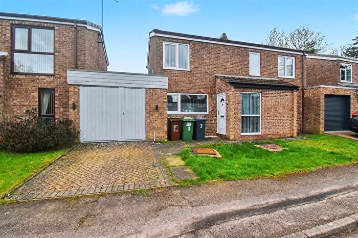 3 Bedroom Detached House For Sale In Albany Gardens, Corby, NN18