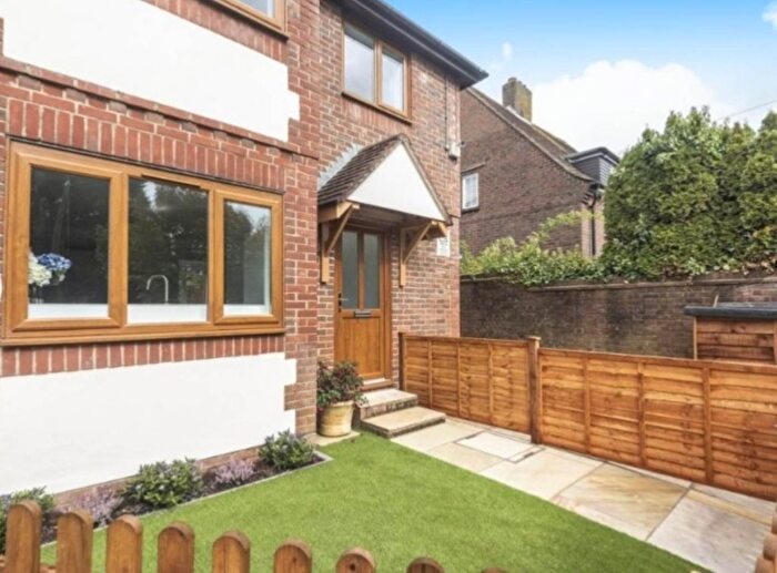 3 Bedroom Maisonette To Rent In St Christopher`S Close, Chichester, Chichester, PO19