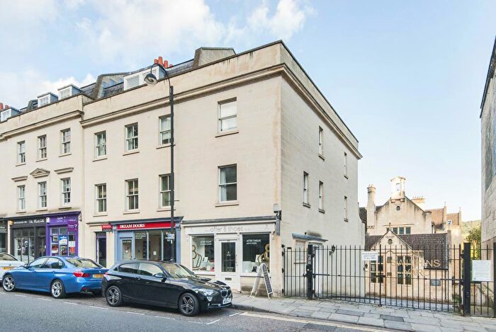 2 Bedroom Apartment To Rent In A Walcot Street, BA1