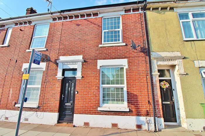 3 Bedroom Terraced House For Sale In Walker Road, Stamshaw, PO2