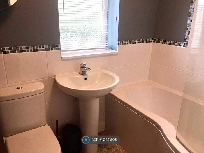 2 Bedroom Flat To Rent In Barker Street, Nantwich, CW5