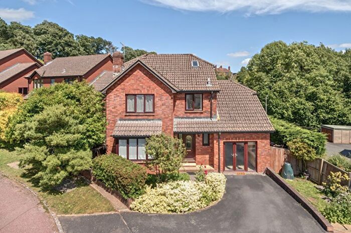 4 Bedroom Detached House For Sale In Raven Close, Pennsylvania, Exeter, EX4