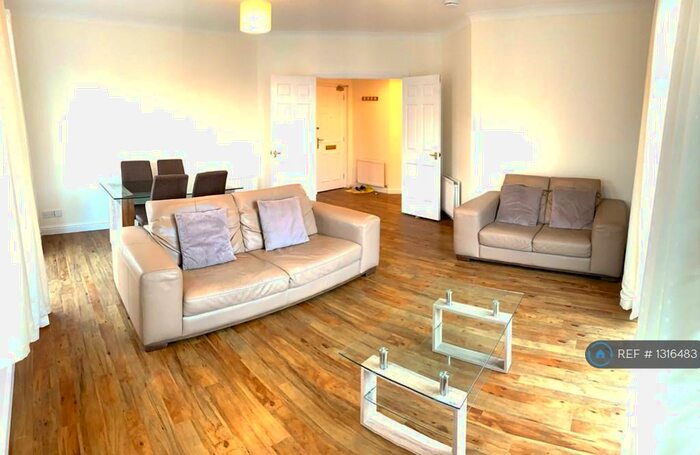 2 Bedroom Flat To Rent In Great Western Road, Aberdeen, AB10