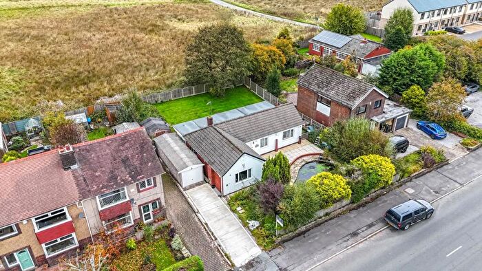 2 Bedroom Detached Bungalow For Sale In Rochdale Road, Bacup, OL13