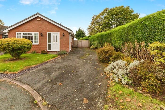 2 Bedroom Bungalow For Sale In Mortimer Drive, Sandbach, Cheshire, CW11