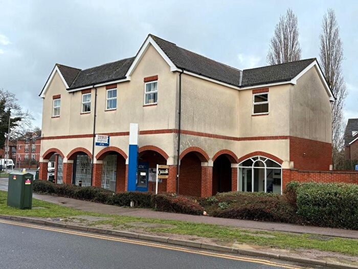 1 Bedroom Flat For Sale In Newton Road, Bletchley, Milton Keynes, Buckinghamshire, MK3