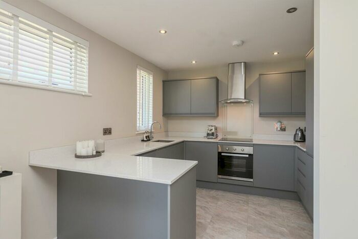 2 Bedroom Apartment For Sale In Staveley Road, Poolsbrook, S43
