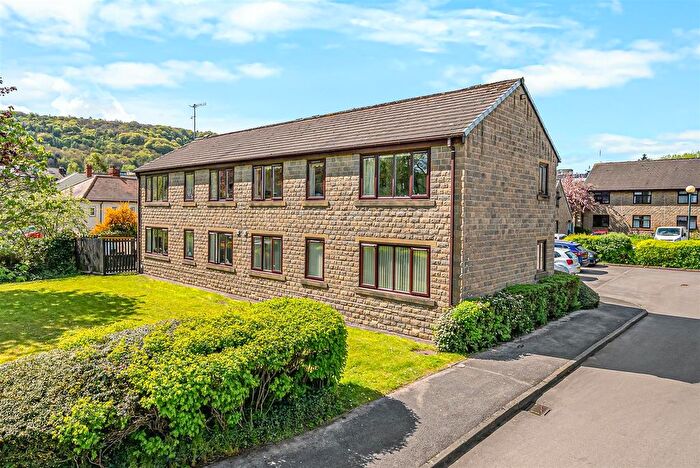 2 Bedroom Flat For Sale In Tealbeck Approach, Otley, LS21