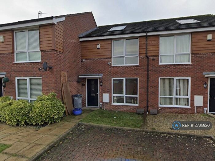 3 Bedroom Terraced House To Rent In Starling Grove, Birmingham, B36