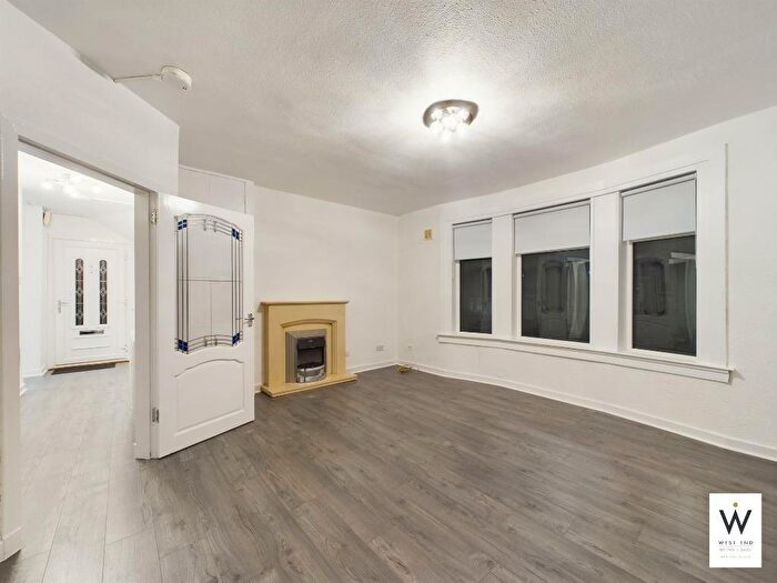 2 Bedroom Flat To Rent In Harefield Drive, Scotstoun, Glasgow, G14